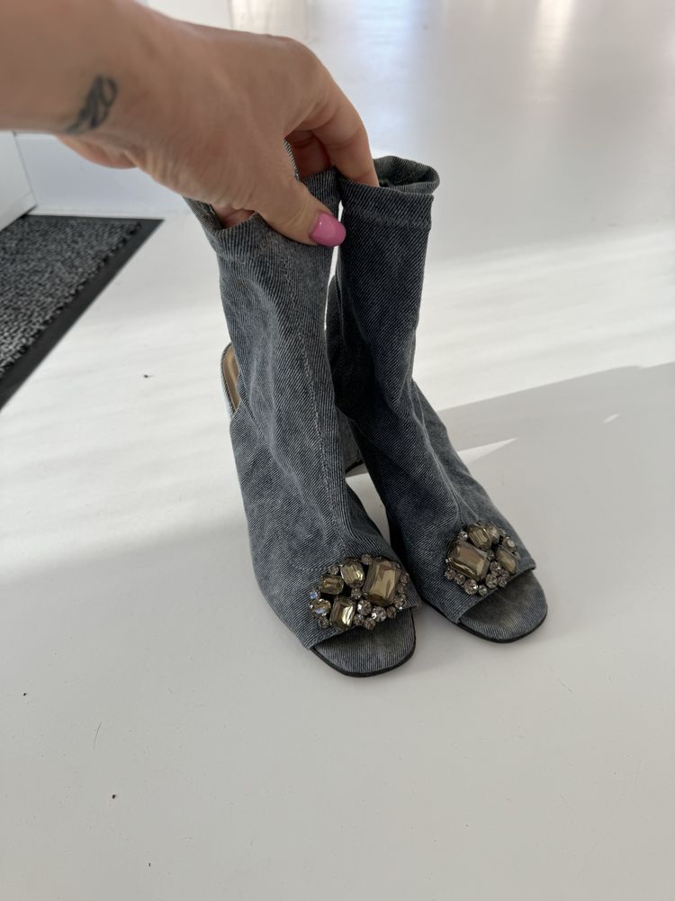Spaziomoda włoskie buty z kamieniami jeans 38