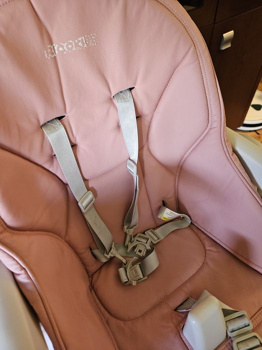 Krzesełko dzieciece.