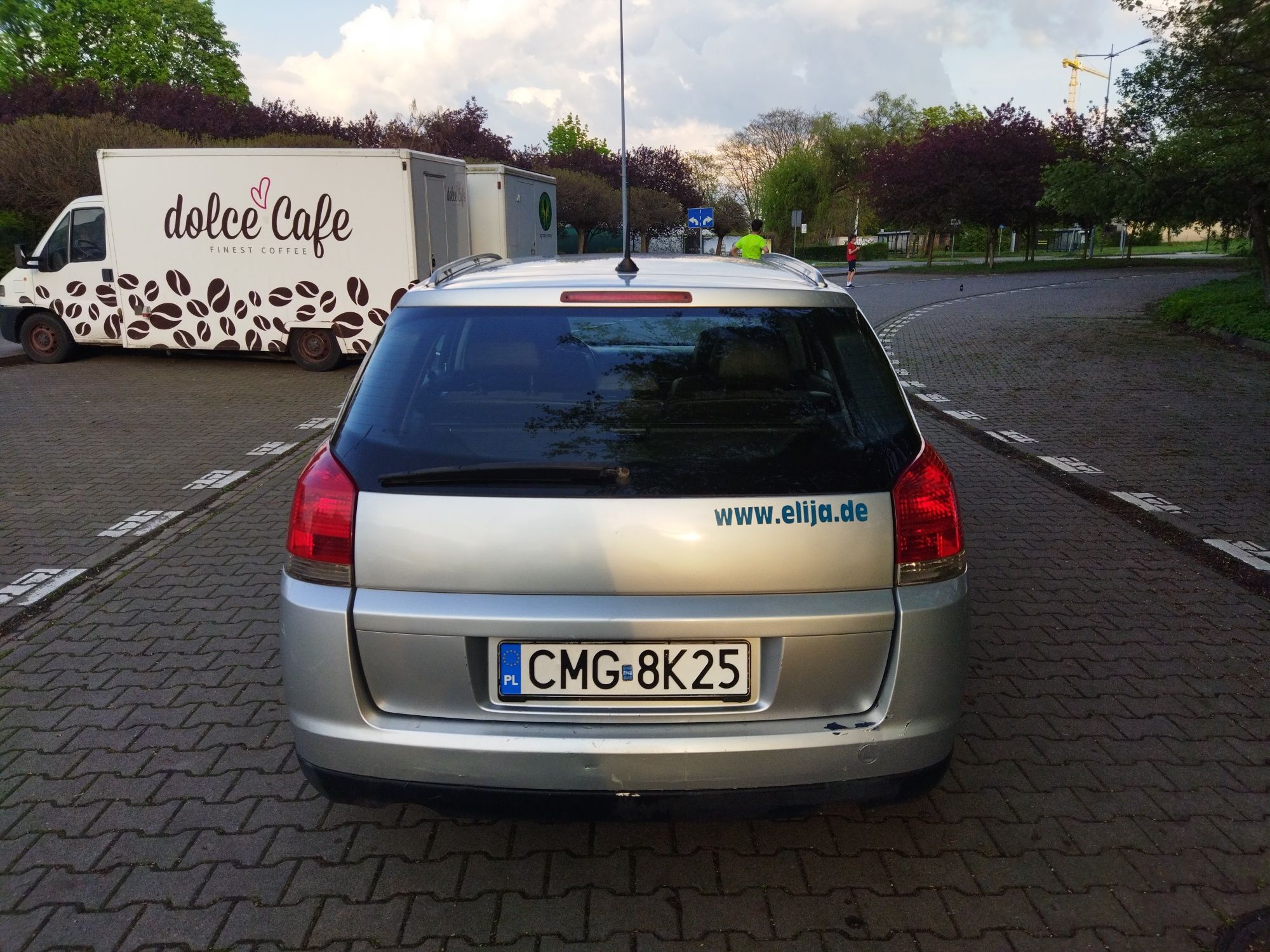 Opel Signum 1.8 z gazem rok 2003 świeży rozrząd