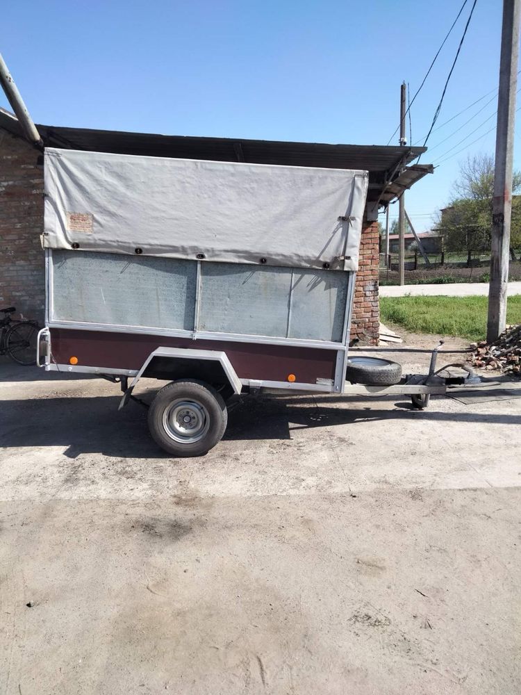 продам прицеп легковий