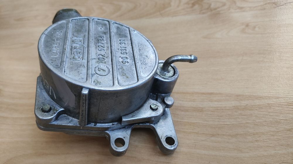 Pompa podciśnienia VACUM Opel Vectra b, Astra, Zafira