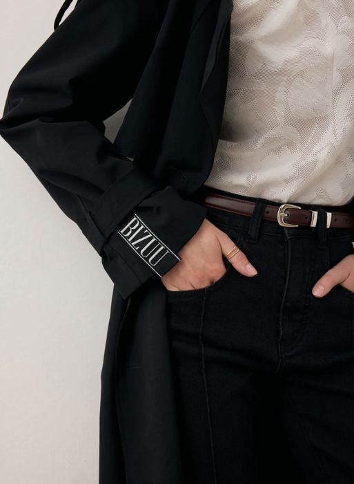 Czarny damski płaszcz oversize z lampasami RACHELLA ROZM. 38