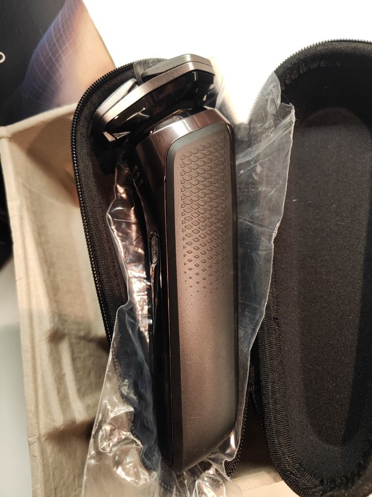 Электробритва Philips Norelco shaver Series 9000 9400  S9606/80 Нова