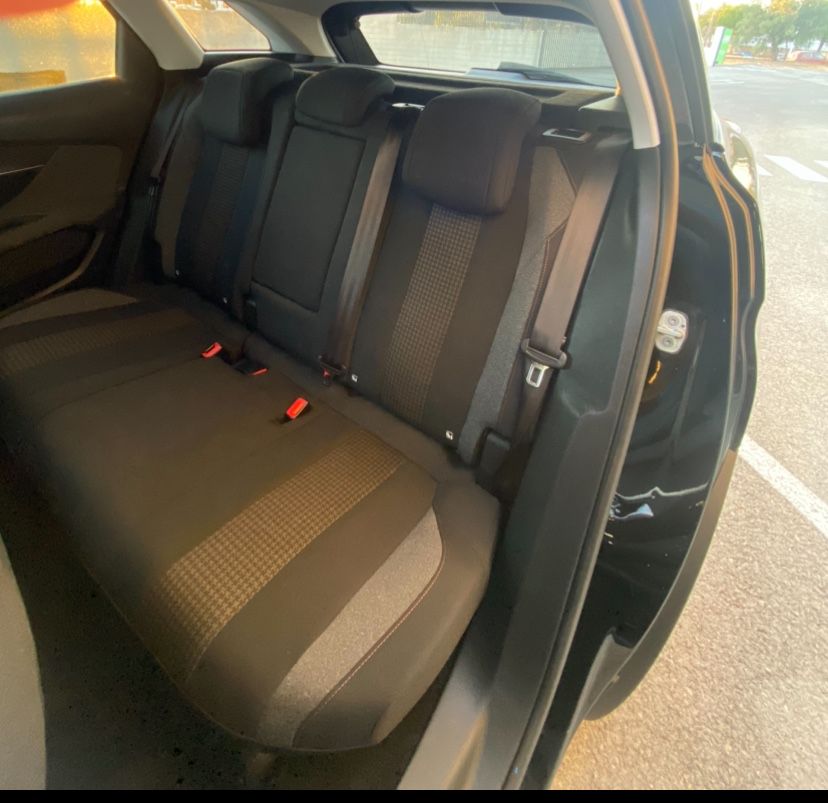 Peugeot 3008 1.2 PureTech Allure - 2019