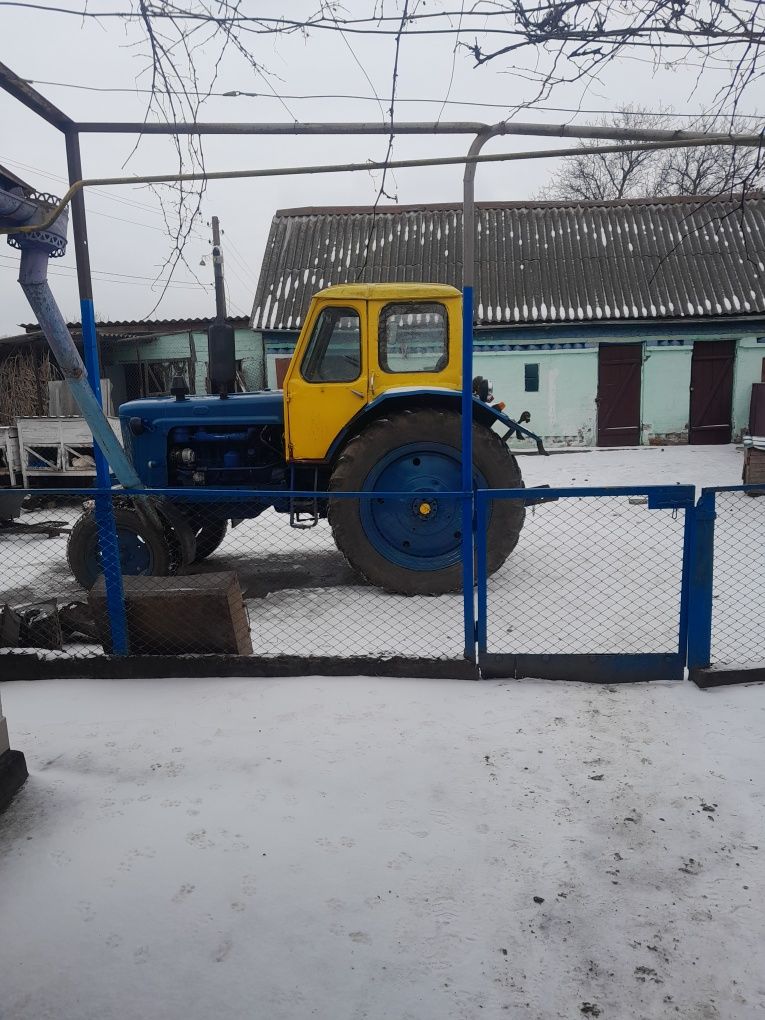 Трактор Юмз 6 в доброму стані