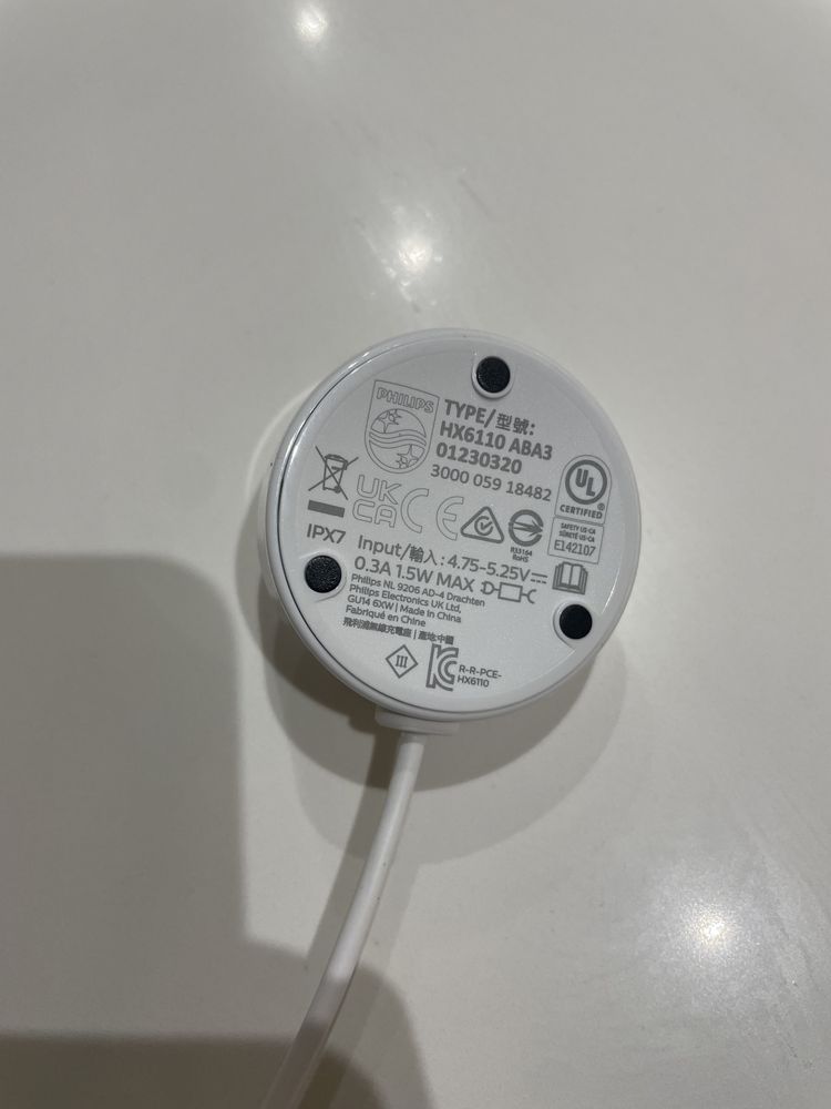 Ładowarka do szczoteczki Philips