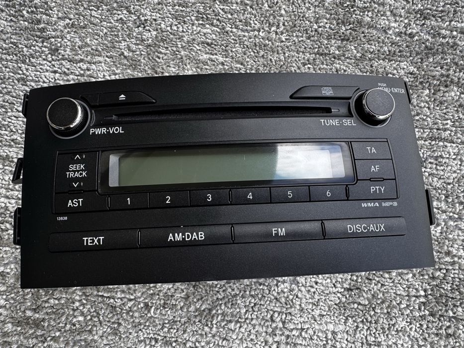 Auto rádio Toyota Auris