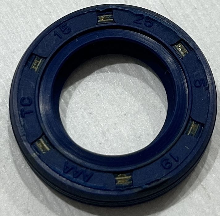 Simmering uszczelniacz 15x25x5 (8sztuk)