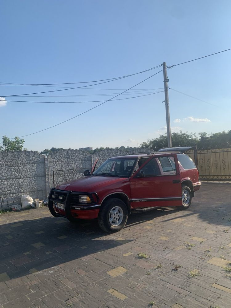 Легендарний американський танк Chevrolet Blazer 4.3 повний привід