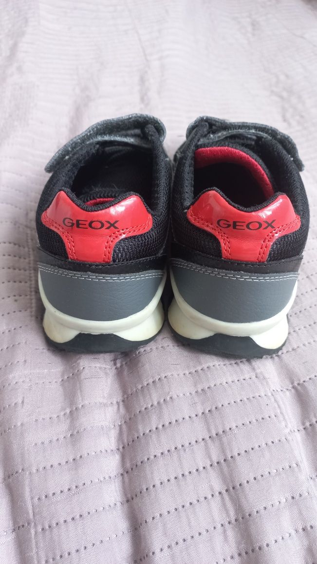 Geox r.31 buty dla dziecka na wiosnę