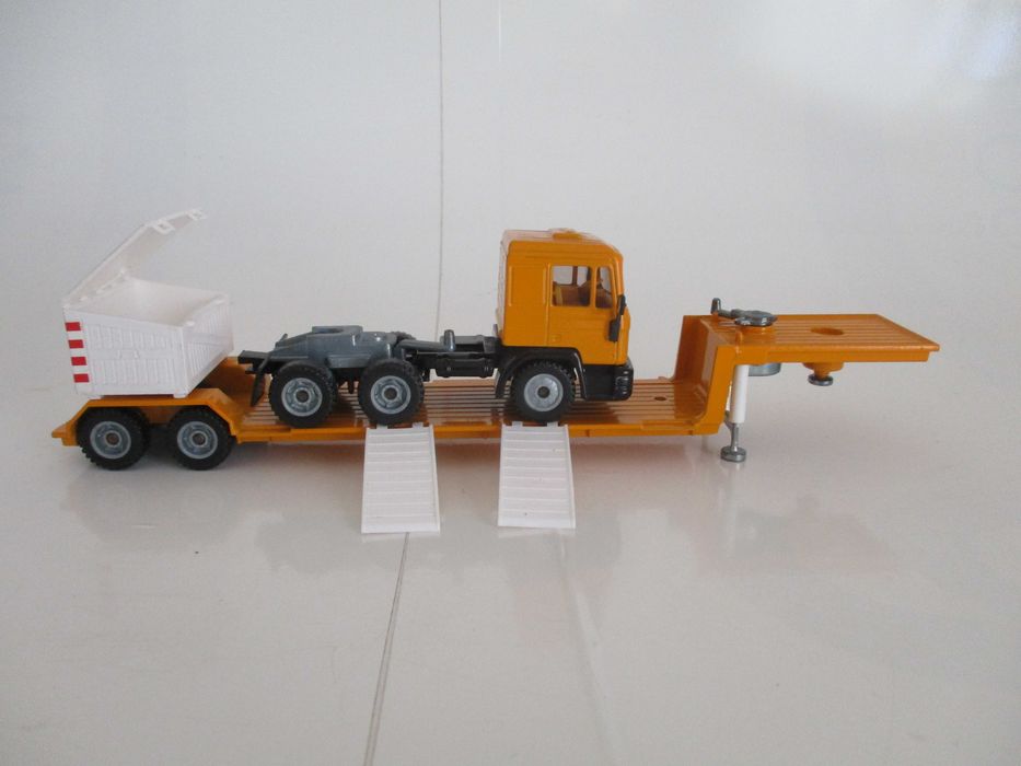Miniatura  CAMIÃO MAN SIKU 2125