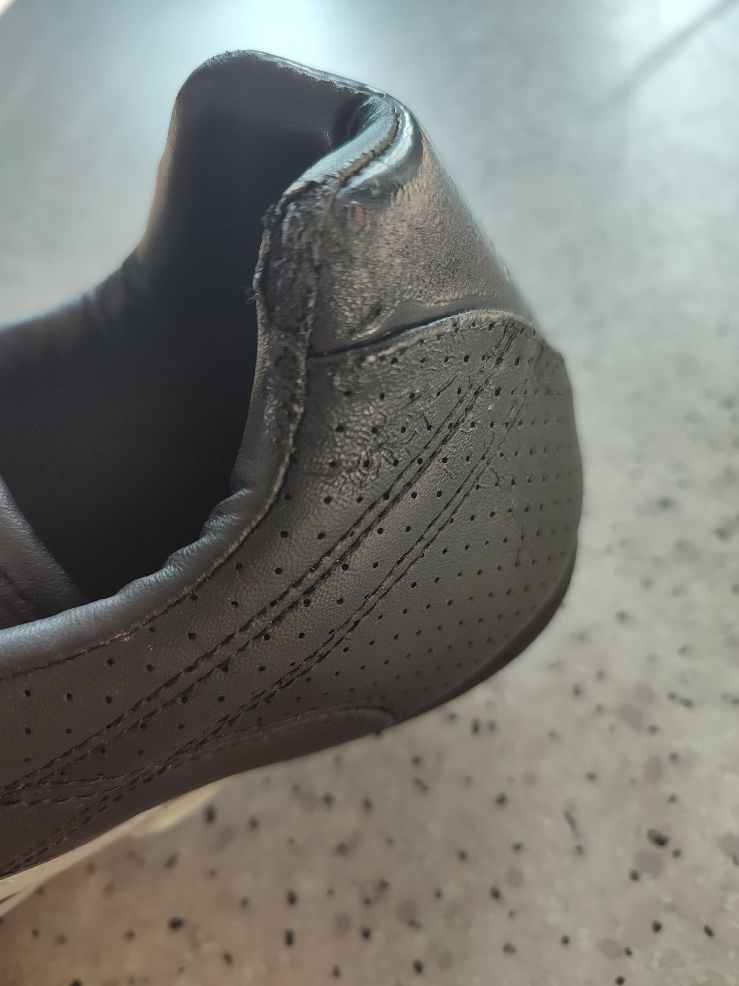 Buty Adidas Luxe z wadą 40 2/3