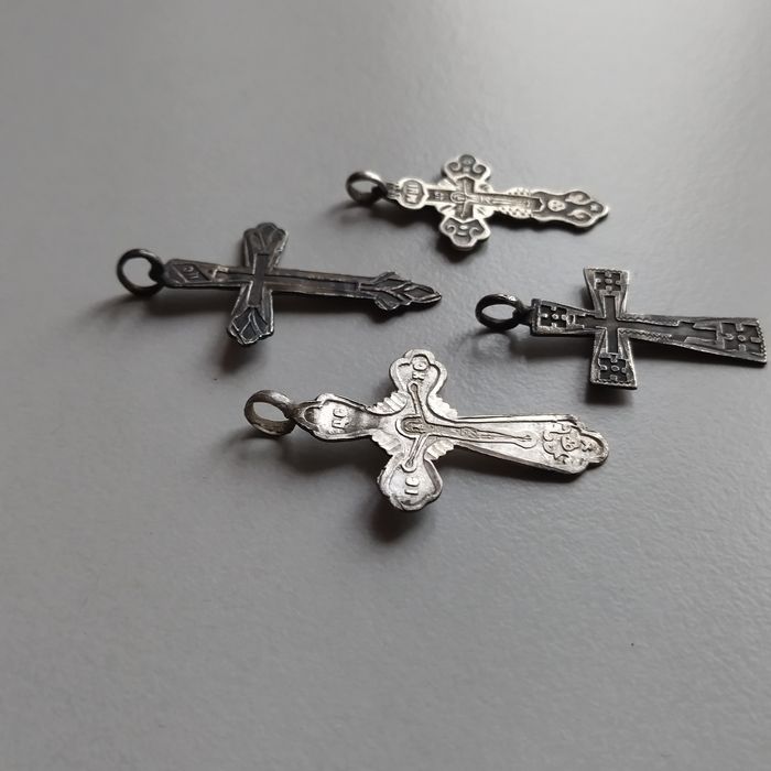 Подборка крестиков 84пробы