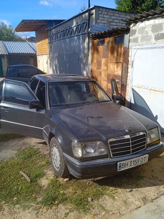 Mercedes Benz 124