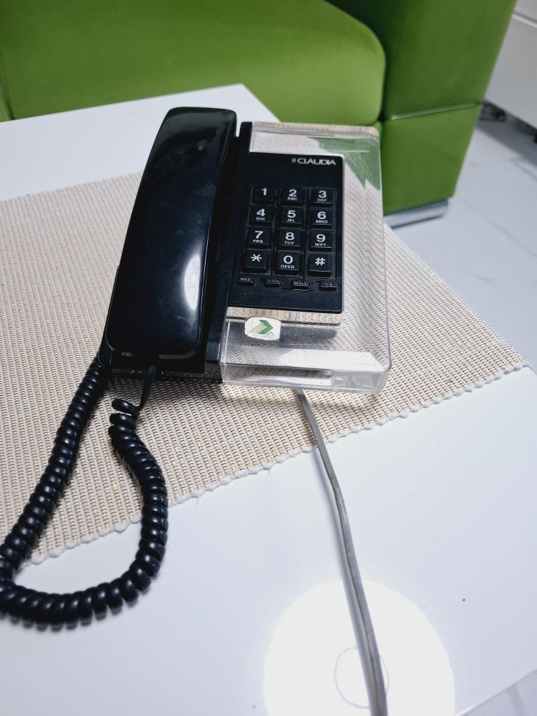 Telefon stacjonarny jak szklany T 397 SB