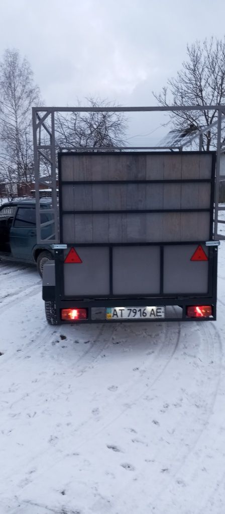 Продам прицеп новий