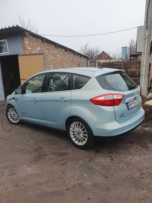 Ford C-max гібрід PHEV 2013