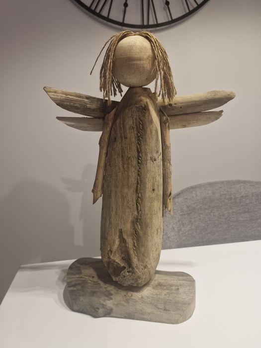 Anioł drewniany 40 cm