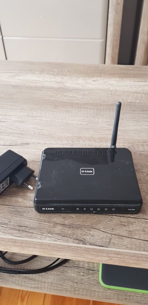 Router D-link dir 600