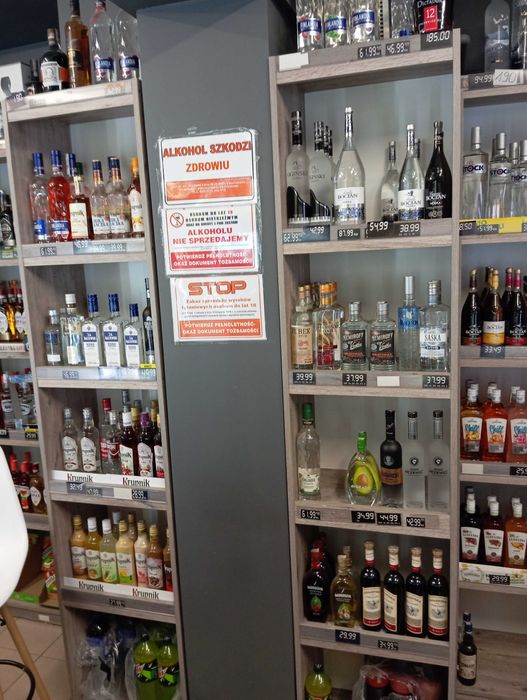 Sprzedam meble po sklepie jak nowe