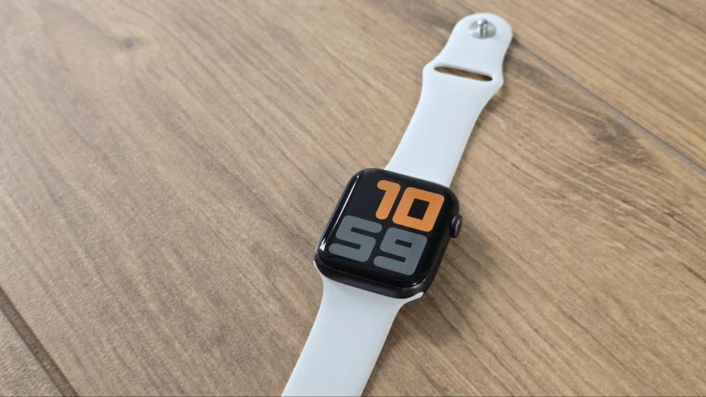 Apple Watch SE 44mm Nike GPS stan bdb