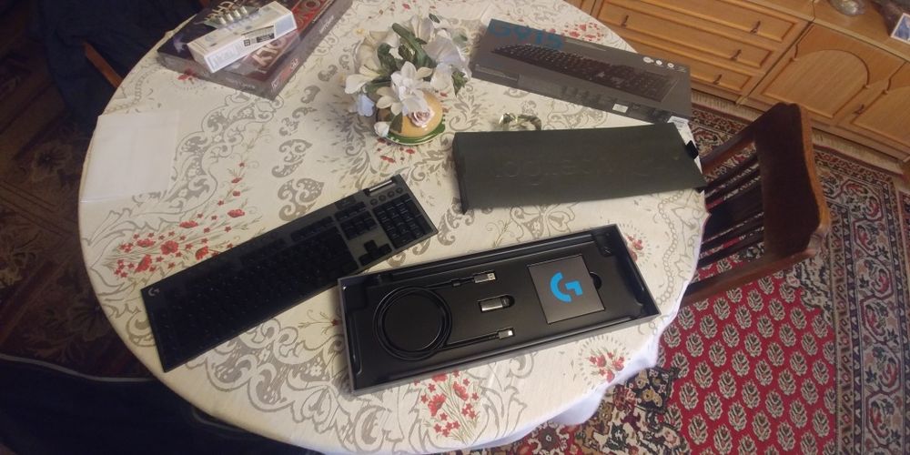 Klawiatura Logitech G915 Lightspeed