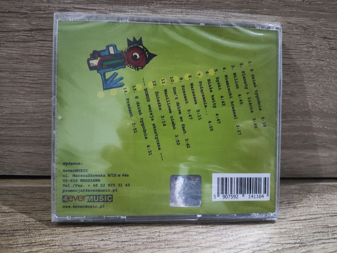 Kombajn do zbierania kur po wioskach Ósme Piętro Kdzkpw Cd