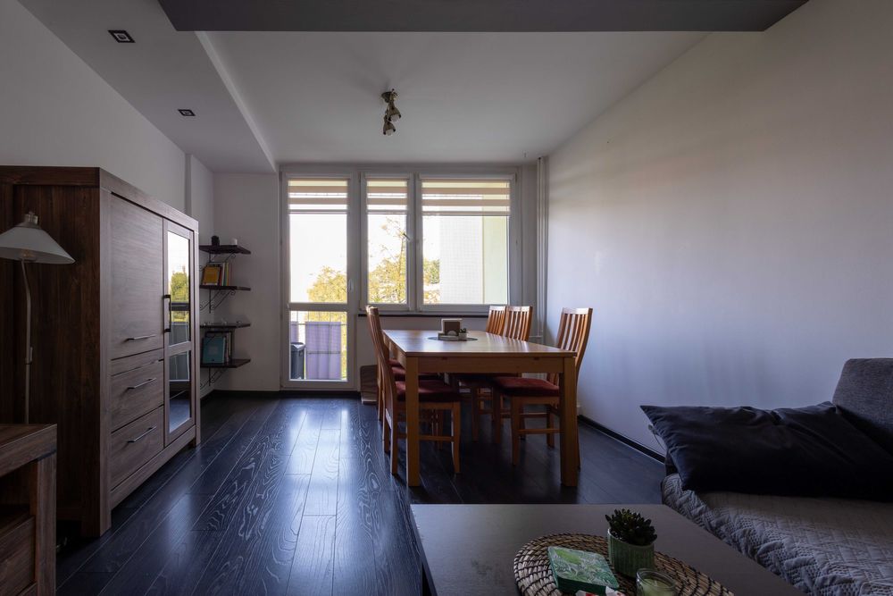 3 pokoje z balkonem , umeblowane ,Tołstoja 18