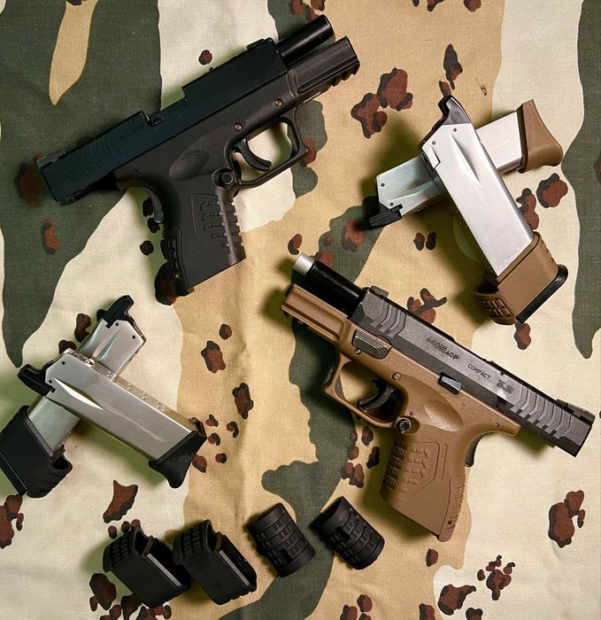 Airsoft WE duas pistolas XDM