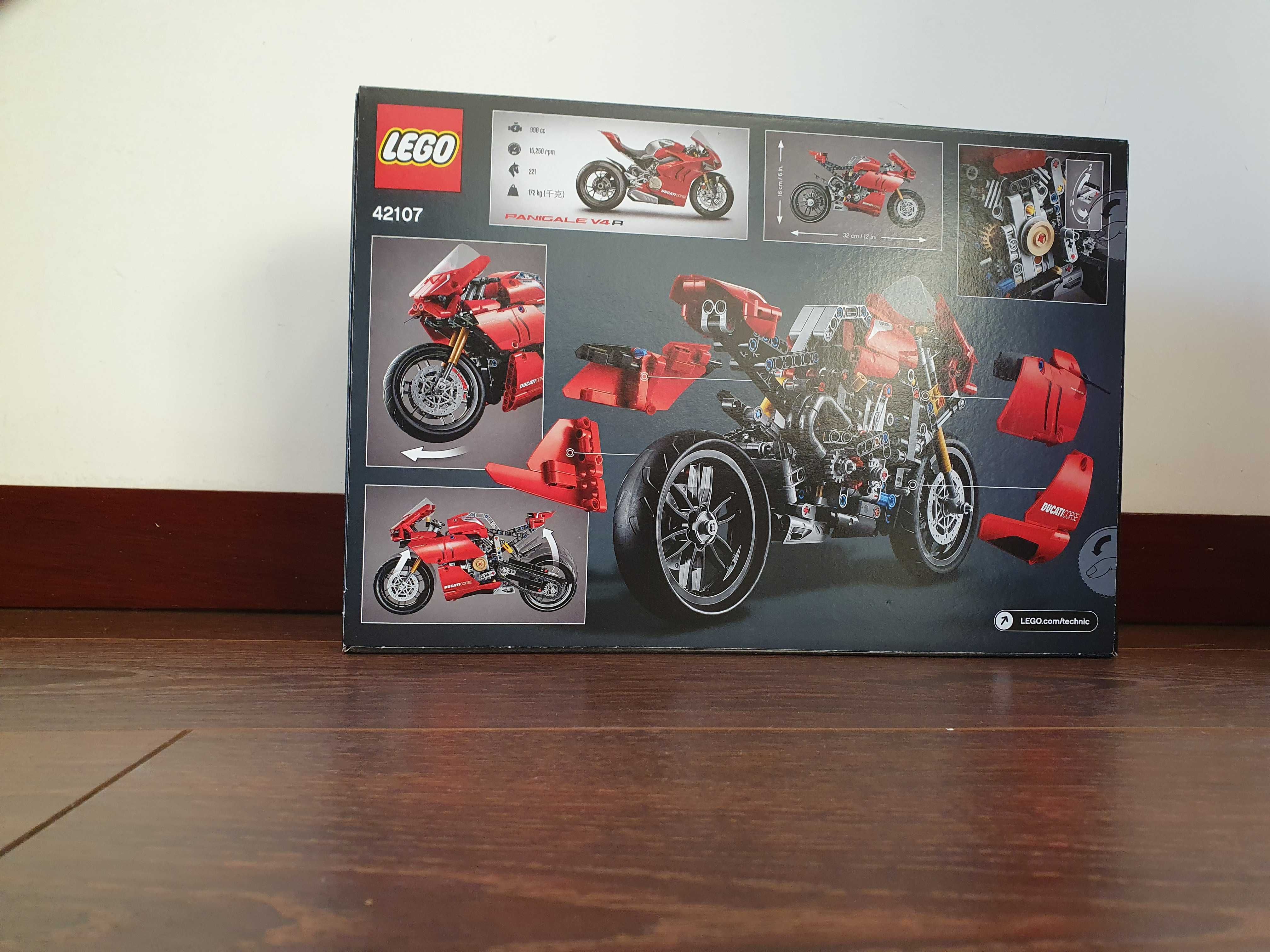 lego Technic Ducati Panigale V4 R Set 42107