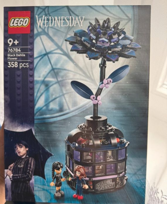 76784 lego wednesday Addams czarna dalia kwiat czarnej dalii nowe