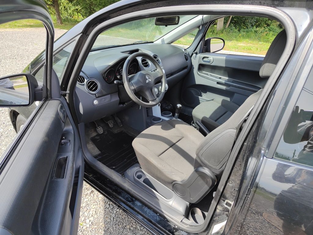 Mitsubishi Colt 1.3 90KM 2006r
