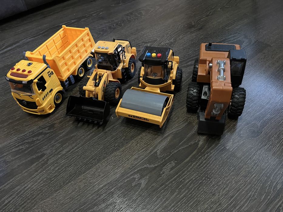 самоскид, екскаватор, іграшки спецтехніка, машинки