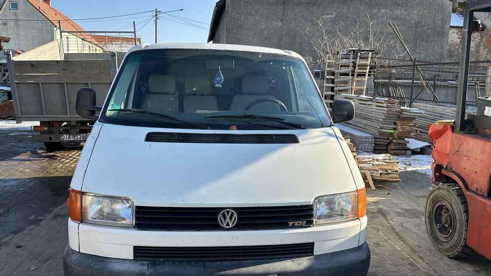 Sprzedam niezawodnego transportera t4 102konie