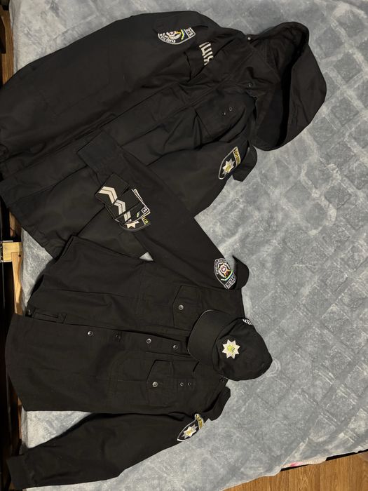 Повний комлект поліцейської форми