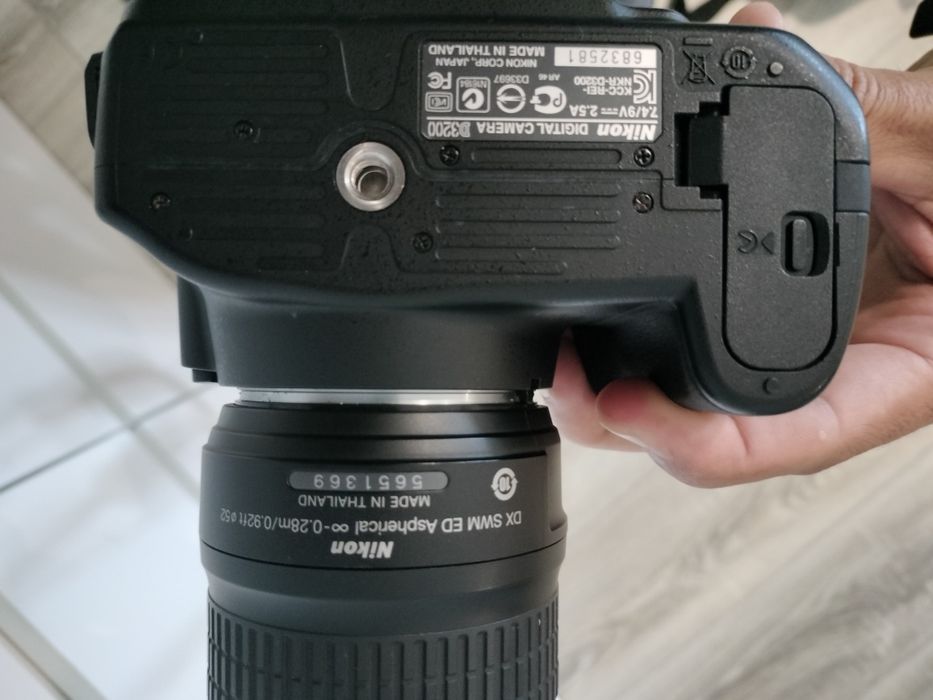 Kit Nikon D3200 + lente 18-55mm+cartão+mala