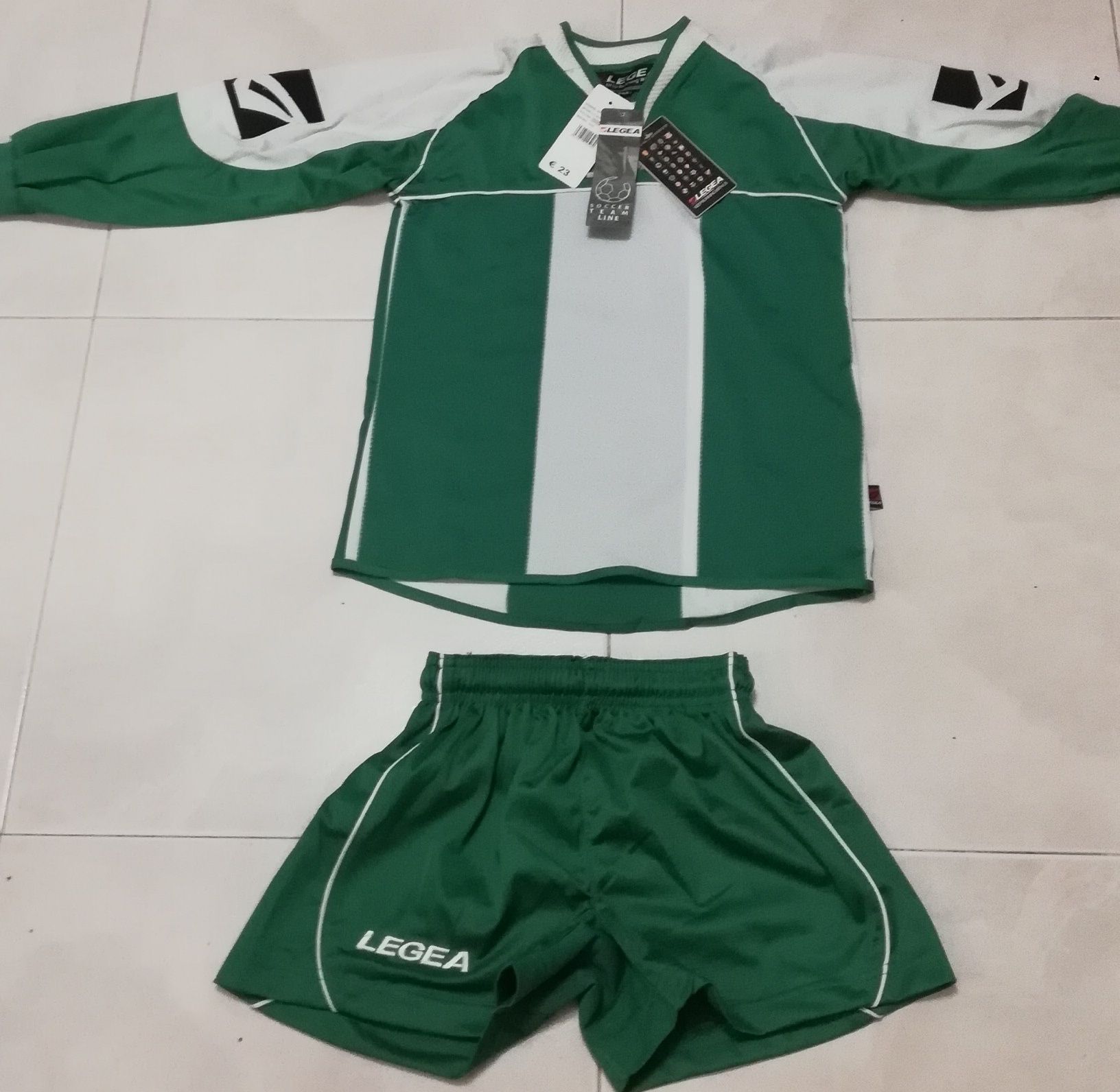 Equipamento do Legea de Criança Novo