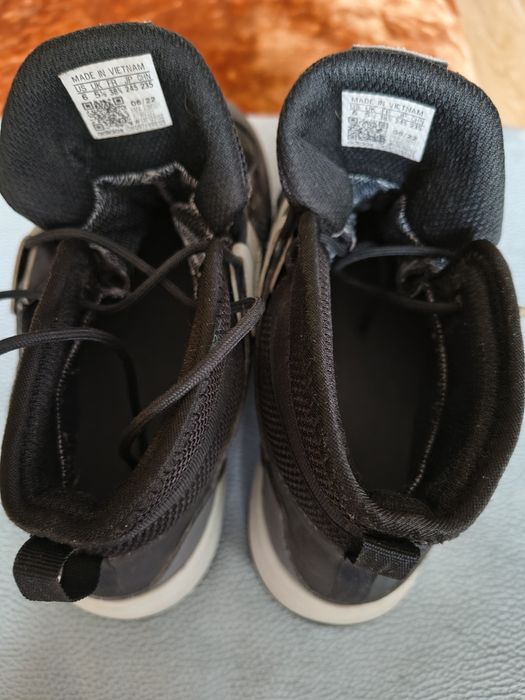 Buty sportowe Adidas roz 5,1/2