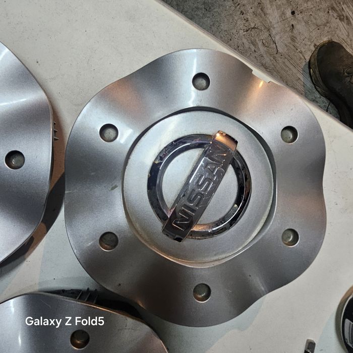 Dekielki Nissan Murano Z50 Dekielki felg aluminiowych Nissan Murano