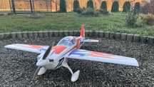 Samolot rc Multiplex extra 330LX