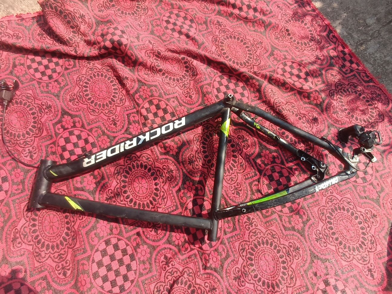 Quadro rockrider st530