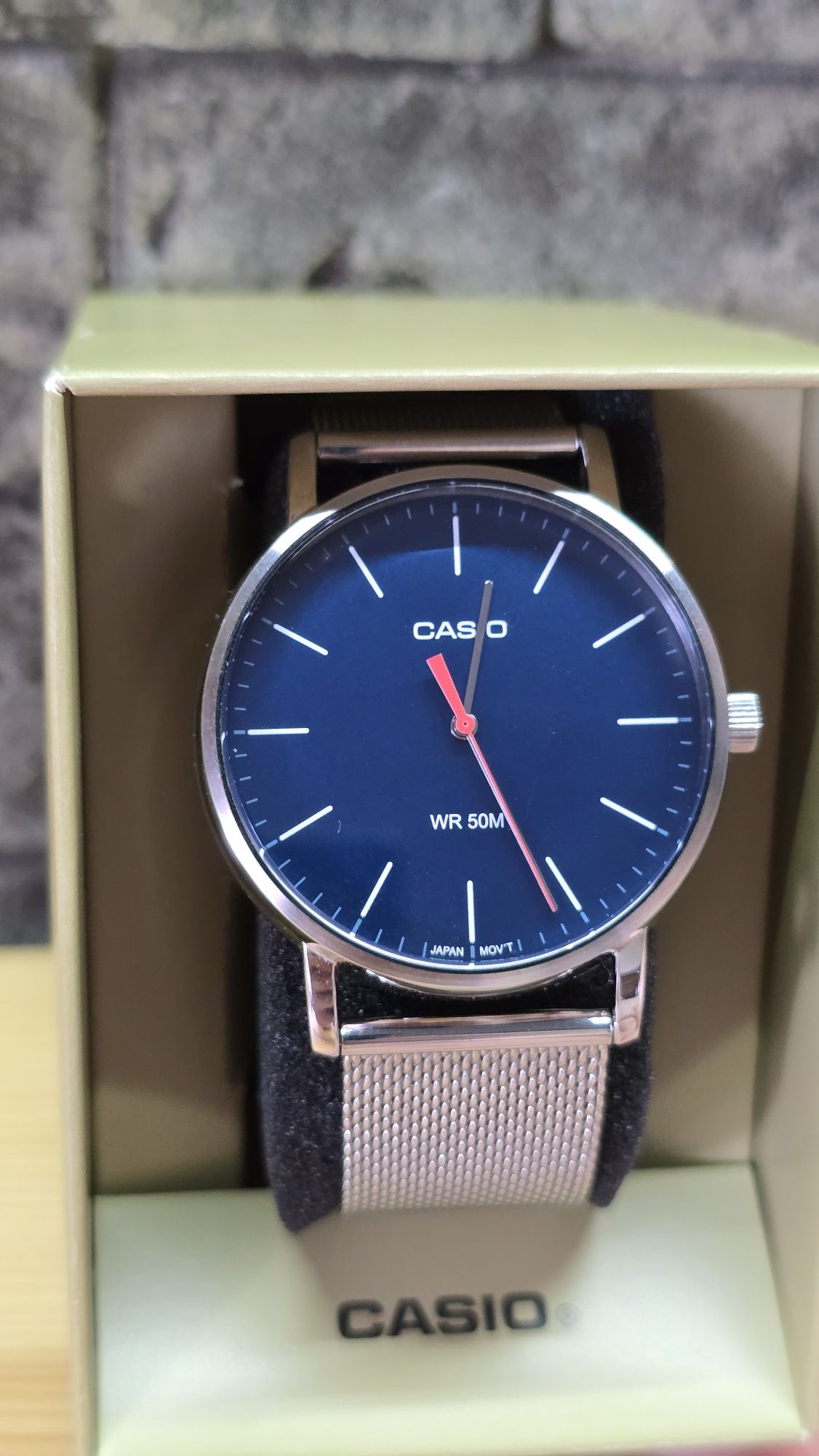 Часы электронные(новые),кварцевые(б/у) Casio