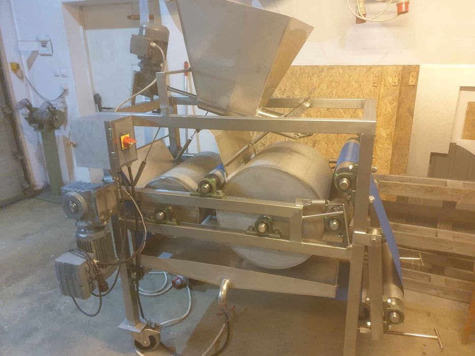 Prasa taśmowa do owoców, wyciskarka