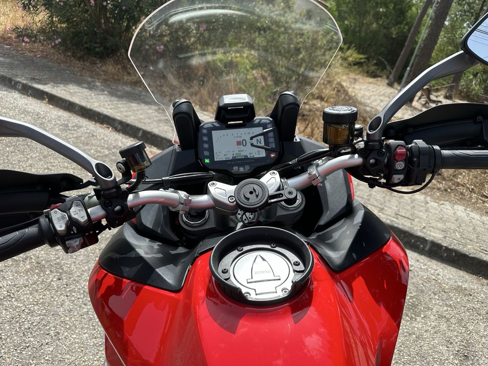 Ducati Multistrada V2S 2022