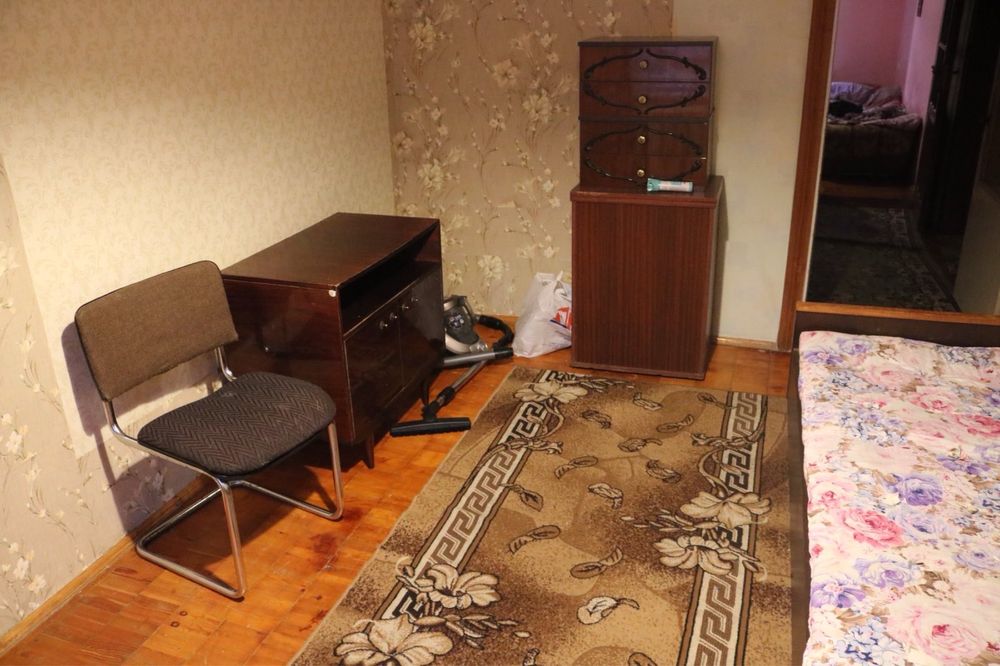 Здам кімнату в 3-ох кімнатній квартирі