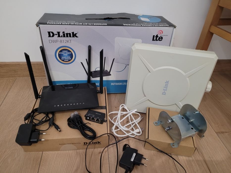 Ruter z anteną zewnętrzną D-LINK DWP- 812KT