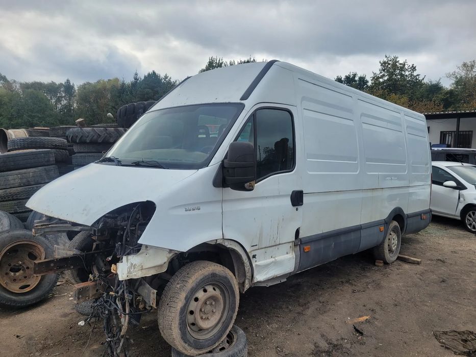 IVECO DAILY IV 35S18 maska pokrywa silnika klapa bagażnika zderzak lampa reflektor pas przedni stop lampy halogeny