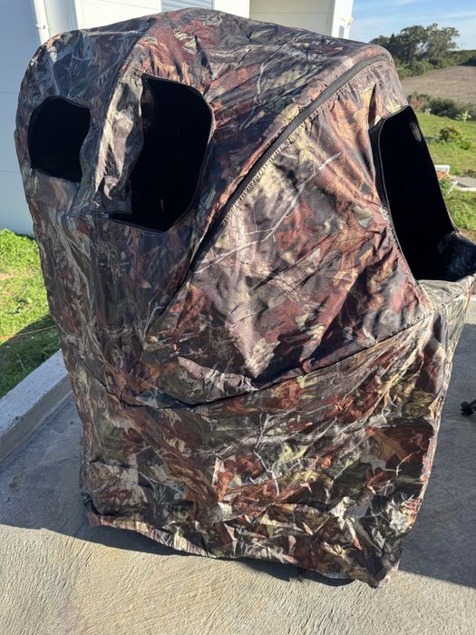 Cadeira com tenda para caça