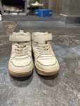 Buty dla dziewczynki Reserved