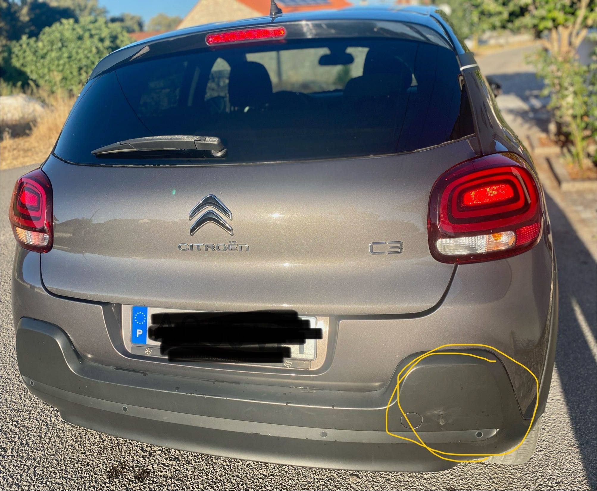 Citroën C3 cinzento